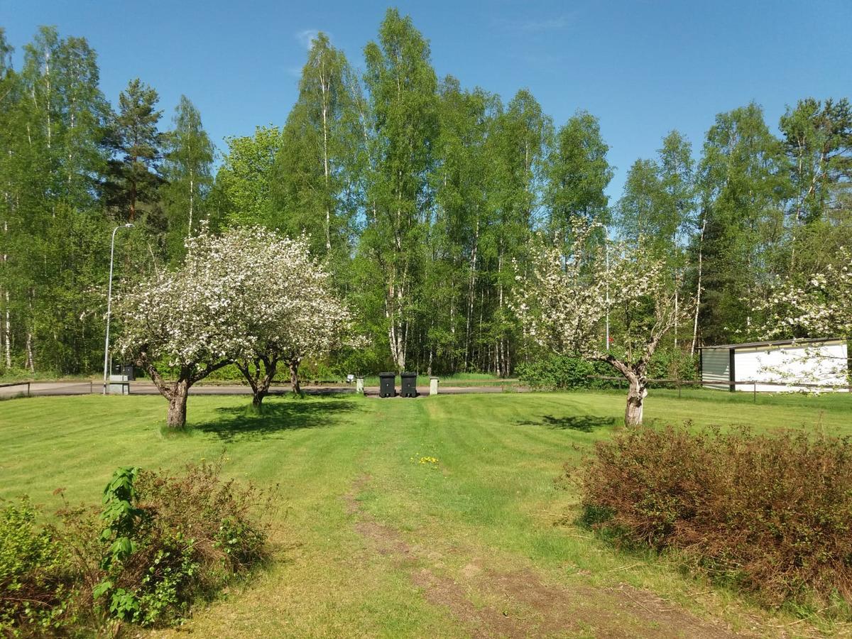 Myb&B & Guesthouse Lonneberga-Silverdalen 외부 사진
